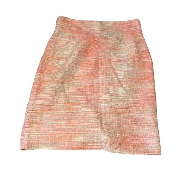 Tahari skirt size 8 tweed Pastel Pink cream lined - Picture 5 of 5